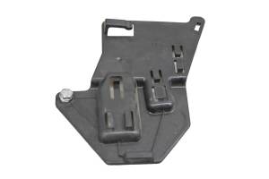 18 Harley-Davidson Street Bob Wiring Harness Bracket FXBB107