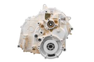 Yamaha - 16 Yamaha YXZ1000R SE Transfer Gear Case Housing YXZ10YPSGS - Image 8
