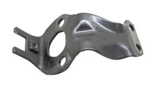 18 Harley-Davidson Street Bob Engine Motor Mount Mid Bracket FXBB107 - Image 8