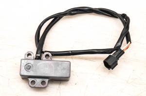 Yamaha - 16 Yamaha FX HO Steering Sensor Magnet FB1800R - Image 1