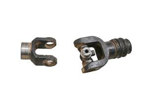 Can-Am - 18 Can-Am Commander Max 1000R DPS Front Drive Shaft Universal Joints - Image 2