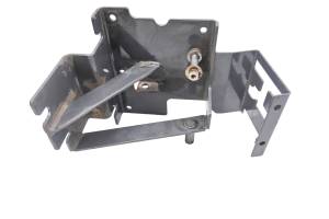 Kubota - 05 Kubota RTV900G Gear Shift Lever Bracket Mount - Image 4