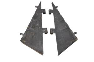 Cub Cadet - 16 Cub Cadet Challenger 700 Door Bracket Mounts Left & Right - Image 1