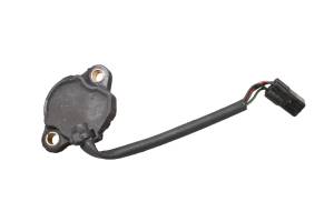 16 Triumph Tiger 800 XCx Gear Position Neutral Sensor - Image 2