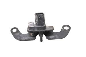 16 Triumph Tiger 800 XCx Air Temperature Sensor & Bracket Mount