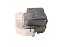 16 Triumph Tiger 800 XCx Starter Solenoid - Image 5