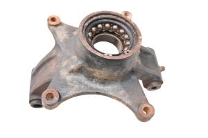 18 Cat CUV105D Rear Spindle Knuckle For Parts - Image 3
