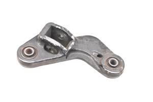 Suzuki - 00 Suzuki GSX600F Driver Foot Bracket Mount Right - Image 3