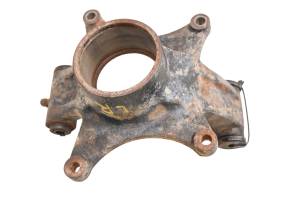 18 Cat CUV102D Rear Left Spindle Knuckle - Image 2