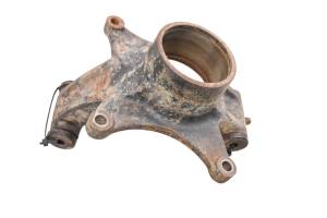 18 Cat CUV102D Rear Left Spindle Knuckle - Image 4