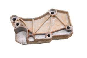 18 Cat CUV102D Alternator Bracket Mount - Image 5