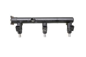 16 Triumph Tiger 800 XCx Fuel Injector & Rail - Image 4