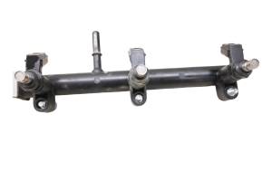 16 Triumph Tiger 800 XCx Fuel Injector & Rail - Image 5