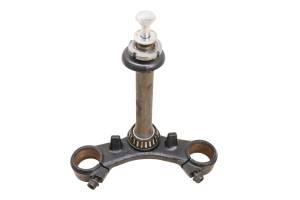 Suzuki - 89 Suzuki Katana 750 Triple Tree - Image 2