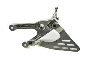 Yamaha - 06 Yamaha YZF R6S Left Foot Rest Foot Peg - Image 5