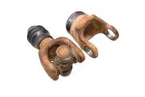 Yamaha - 16 Yamaha Wolverine 700 Front Drive Shaft Yokes YXE700 - Image 4