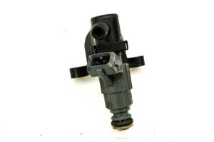 BMW - 02 BMW F650GS ABS Fuel Rail & Injector - Image 2