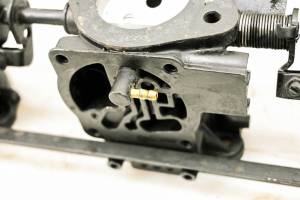 Polaris - 00 Polaris Genesis FFI 4-Pass Throttle Body - Image 8