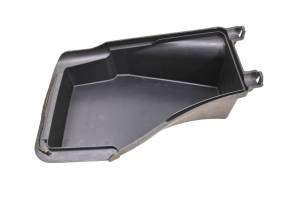 Suzuki - 05 Suzuki Burgman 650 Tool Storage Box Cover AN650 - Image 3