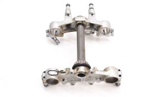 Yamaha - 02 Yamaha TTR225 Triple Tree Handlebar Clamps - Image 5