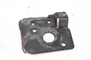 Kawasaki - 08 Kawasaki Teryx 750 4x4 Master Cylinder Bracket Plate Cover KRF750 - Image 1