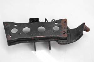 Suzuki - 02 Suzuki Eiger 400 4x4 Upper Engine Motor Bracket Mount LTA400F - Image 1