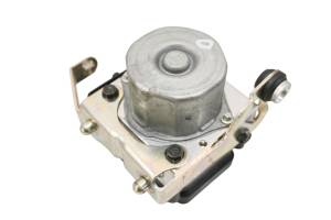 Kawasaki - 13 Kawasaki Concours 14 Abs Brake Module ZG1400 - Image 3