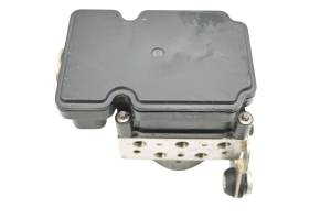 Kawasaki - 13 Kawasaki Concours 14 Abs Brake Module ZG1400 - Image 5