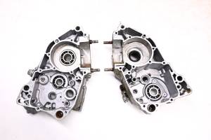 Yamaha - 79 Yamaha Enduro 125 Crankcase Center Crank Case DT125F - Image 11