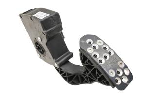 Polaris - 18 Polaris Slingshot SLR Accelerator Pedal - Image 1