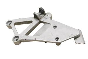 Honda - 91 Honda Interceptor 750 Front Right Driver Footrest Bracket Mount VFR750F - Image 12