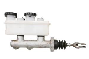 Polaris - 18 Polaris Slingshot SLR Front Brake Master Cylinder - Image 1