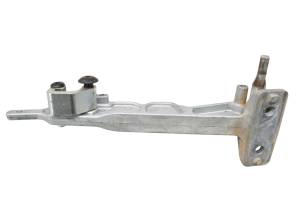John Deere - 18 John Deere Gator RSX860M Right Side Cargo Box Bracket - Image 3