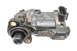 John Deere - 18 John Deere Gator RSX860M 4Wd Front Differential Actuator - Image 3