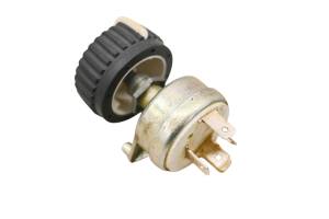 John Deere - 18 John Deere Gator RSX860M 4Wd Differential Lock Switch - Image 4