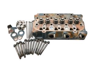 18 Club Car Carryall 1700 Cylinder Head & Push Rods - Image 1