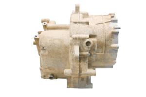 Yamaha - 16 Yamaha YXZ1000R Transmission Transfer Gear Case Housing - Image 2