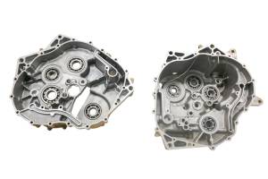 Yamaha - 16 Yamaha YXZ1000R Transmission Transfer Gear Case Housing - Image 5