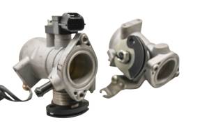 15 Hyosung GT250R Throttle Bodies - Image 6