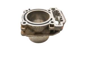 07 Can-Am Outlander 800 4x4 Cylinder Front Or Rear