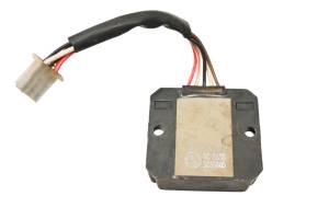 E-Ton - 04 E-Ton Yukon CXL150 Regulator Rectifier - Image 3