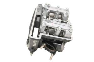 17 Hyosung GD250R Cylinder Head - Image 7