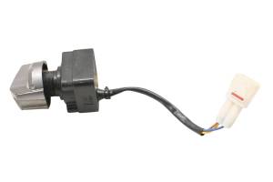 Yamaha - 19 Yamaha YXZ1000R SS Headlight On Off Switch - Image 4