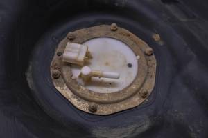 Yamaha - 17 Yamaha YXZ1000R Gas Tank & Fuel Pump - Image 2