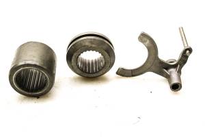 Arctic Cat - 04 Arctic Cat 650 V2 4x4 Front Differential Fork & Coupler - Image 3