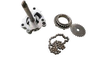 03 Triumph Daytona 955i Oil Pump - Image 6
