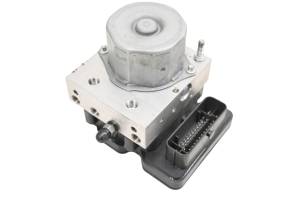 Polaris - 19 Polaris Slingshot SLR Electric Abs Brake Control Unit - Image 2