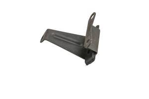 03 Triumph Daytona 955i Cam Chain Guide - Image 5