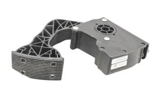 Polaris - 20 Polaris Slingshot SLR Autodrive Throttle Pedal - Image 6