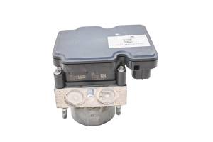 Polaris - 17 Polaris Slingshot SLR Electric Abs Brake Control Unit Ecu - Image 2